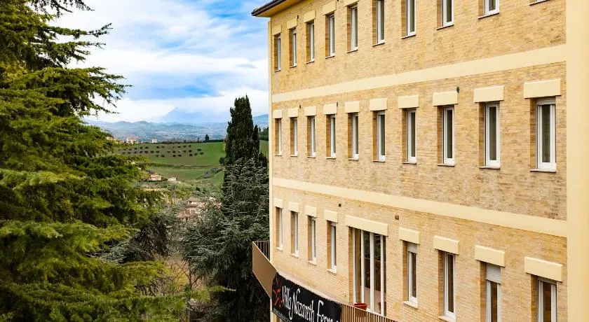Villa Nazareth Fermo - Image 1