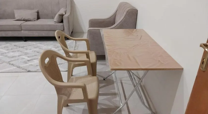 شركة سرور المتميزة للشقق المخدومة - Image 1