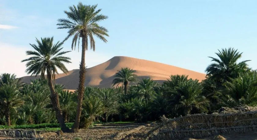 Hotel Riad Oasis - Image 1