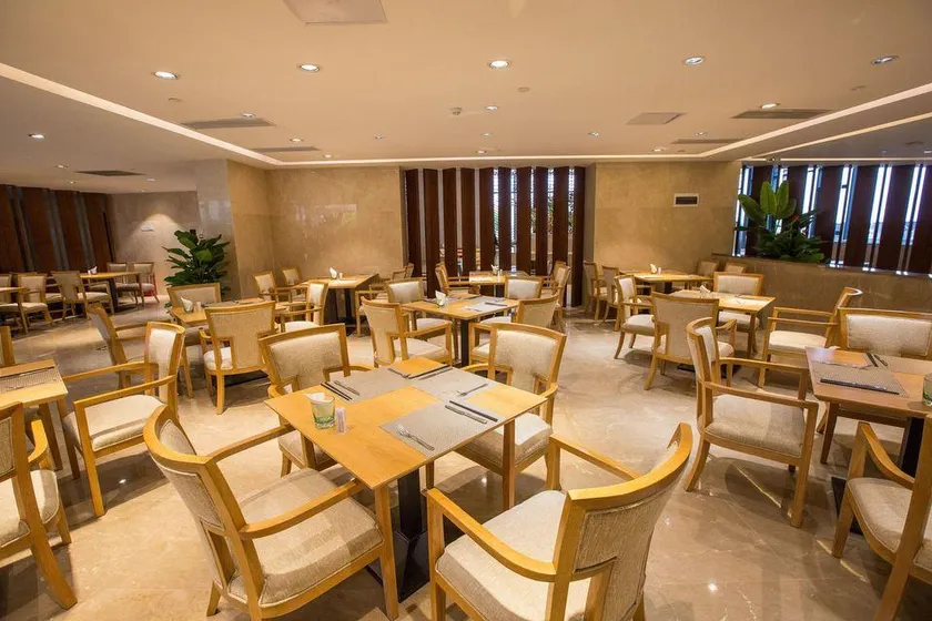 Zhongshan Dongfeng Dasin Hotel - Image 1