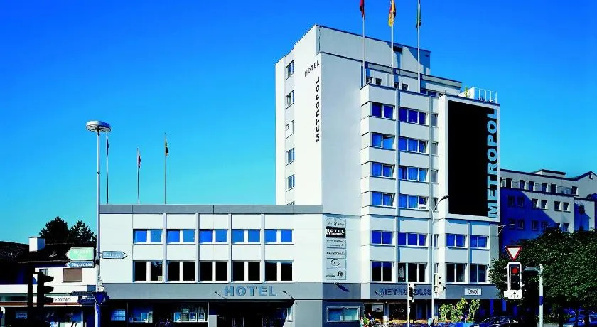Hotel Metropol - Image 1