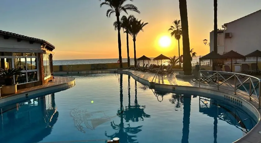 Dona Lola Resort Calahonda Mijas - Image 1