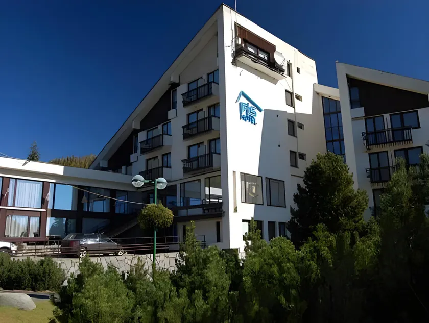 Hotel FIS - Image 1