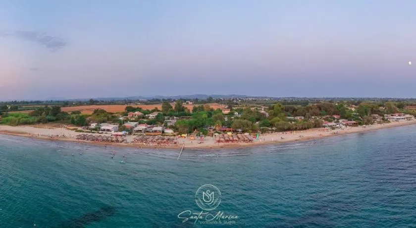 Santa Marina Apartments & Studios - Image 1