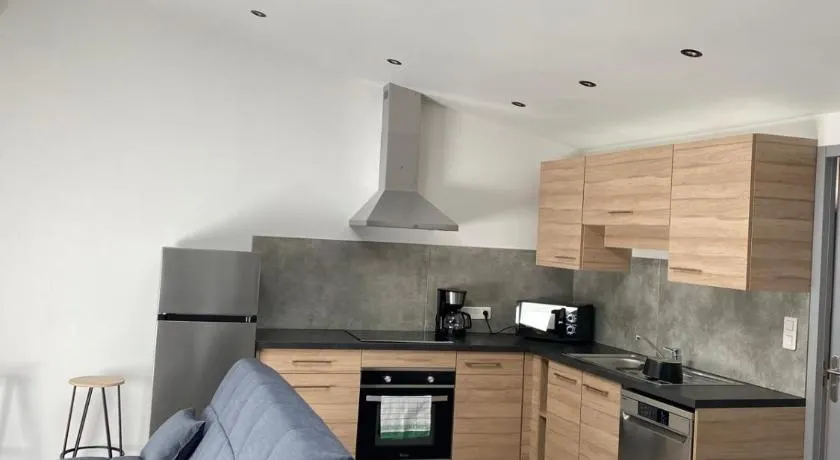 Chalet appartement Chanac 2 chambres 2 sdb wifi gratuit - Image 1