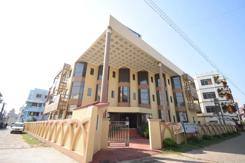 Asian Inn Beach Resort - Image 1