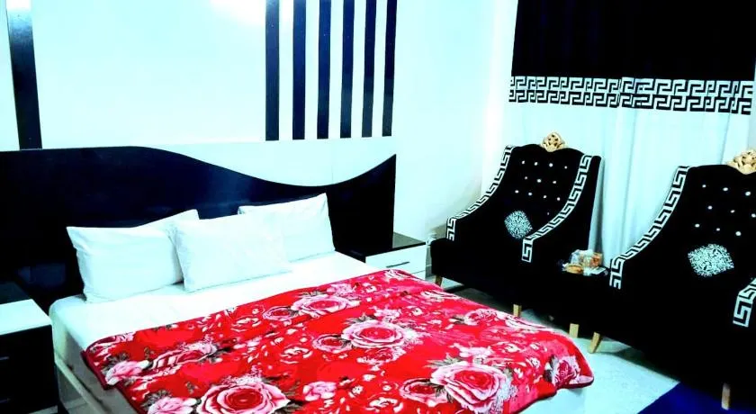 Sky Rose Guest House - Image 1