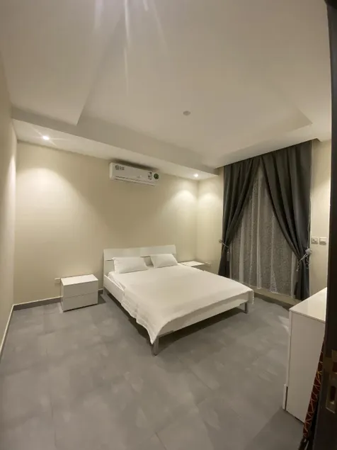 Modern & Cozy 2 Bedroom + Private Roof! - Image 1