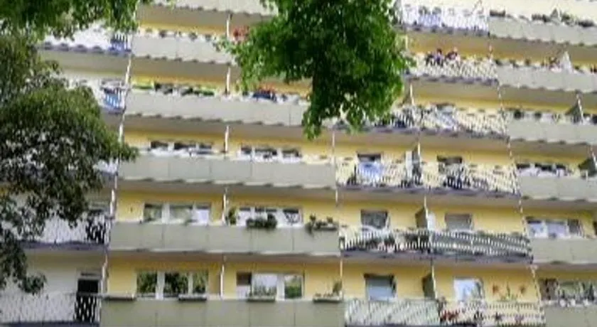 Single-Apartment Essen - Image 1