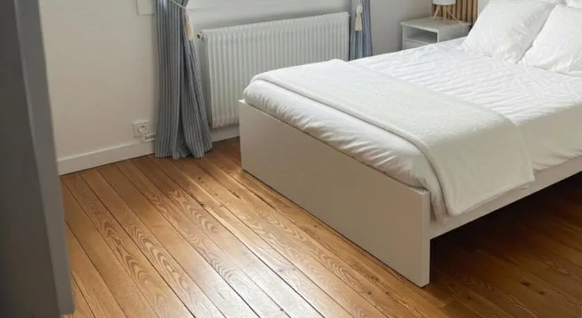 Cosy Home - Image 1
