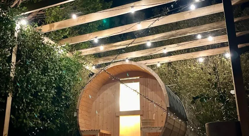 Valley View Home - Barrel Sauna, Woodfired Pizza Oven, Firepit, Kids Playset - Image 1