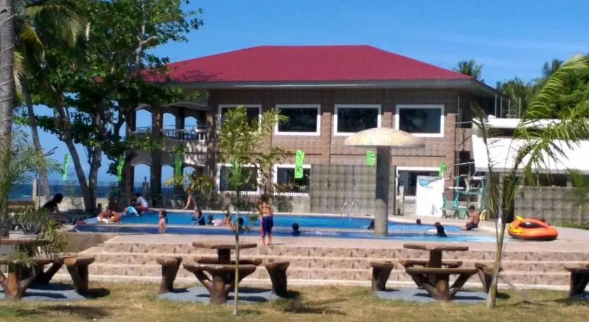Lagoon beach resort - Image 1