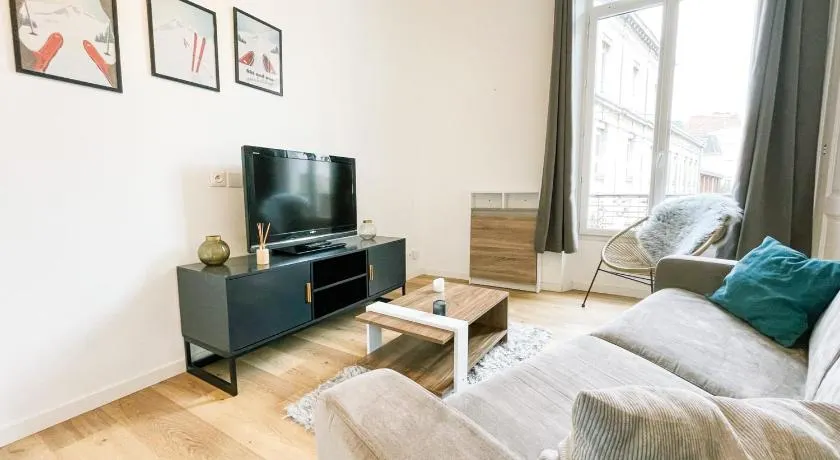#FK The Altitude Nest Air conditioning - Image 1