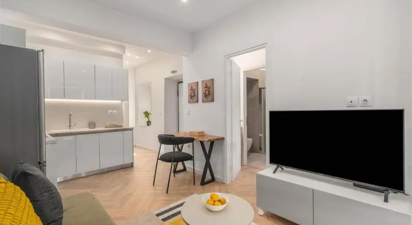 Kastella Retreat- 2BR, Piraeus - Image 1