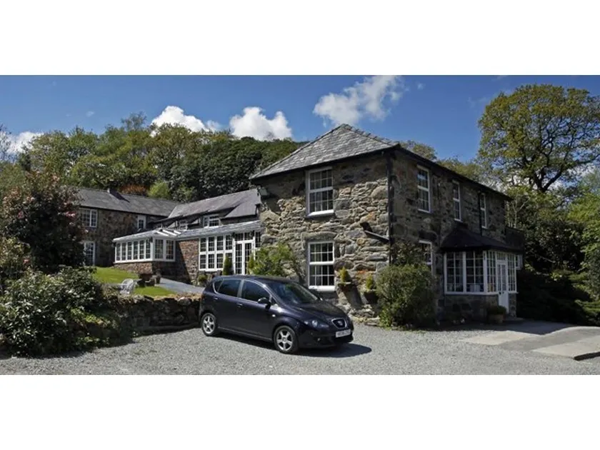 Sygun Fawr Country House - Image 1