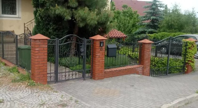villa - Image 1