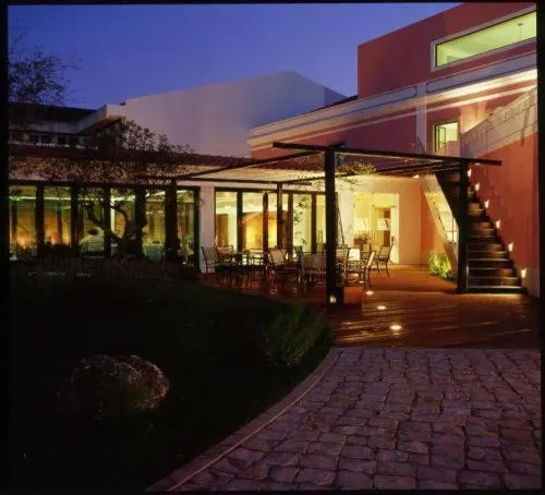 Hotel Acez - Image 1