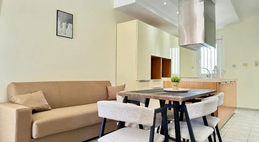 Spacious & Cozy Apartment, with Private Yard, in Kos - El Greco Apartments - Image 1