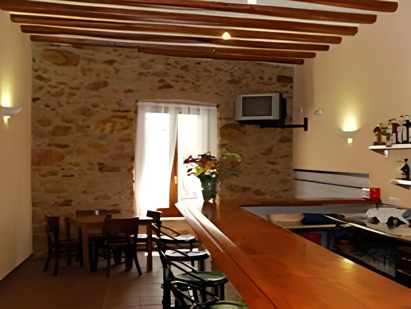 Hotel del Mar - Image 1