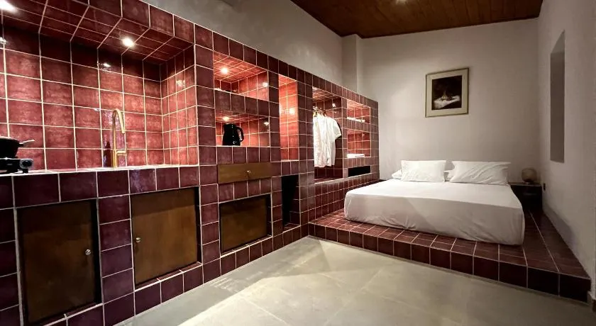 Stin Avli tou Pavlou Guest House - Image 1
