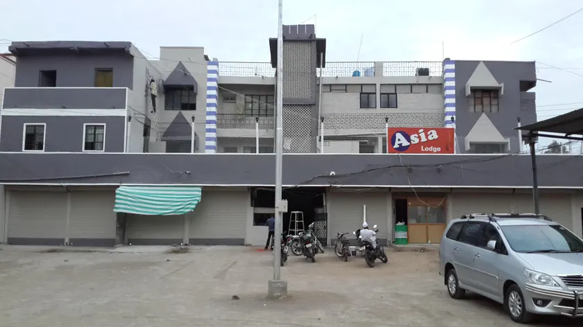 Asia Lodge Near Railway Station - Image 1