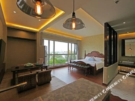 Windock & Dearwe Holiday Hotel - Image 1