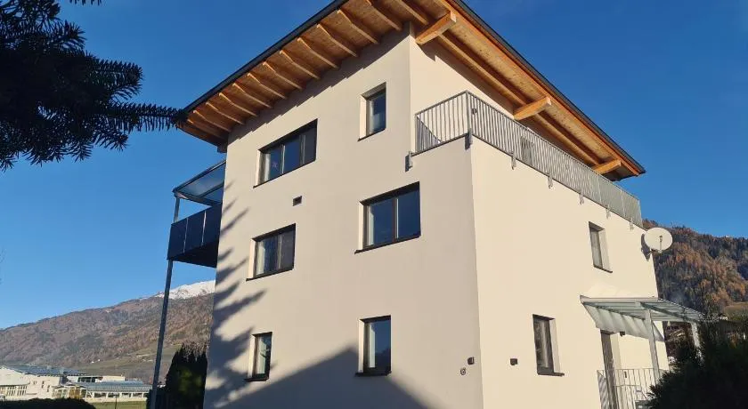 Ferienwohnung Rauchkofelblick - Image 1