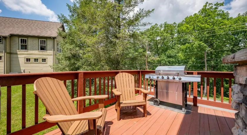Getaway Chalet by Railey Vacations - Image 1
