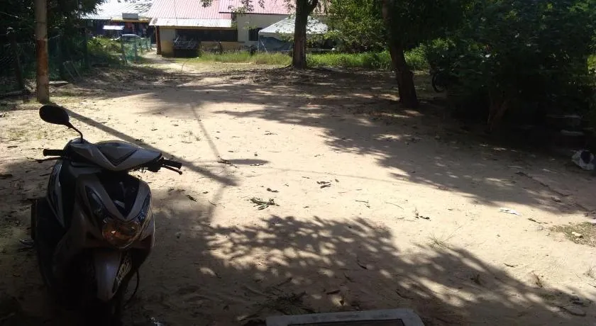 Nipahmas Chalet - Image 1