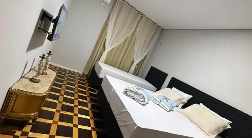 Hotel Dom Marechal neoclássico - Image 1