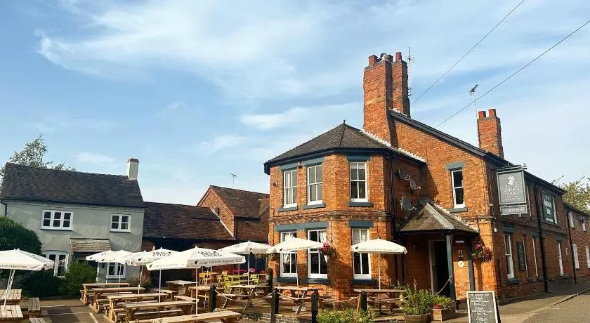 The Unicorn Inn - Image 1