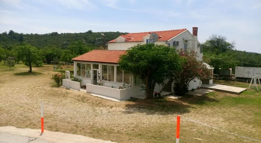 Guesthouse Budima - Image 1