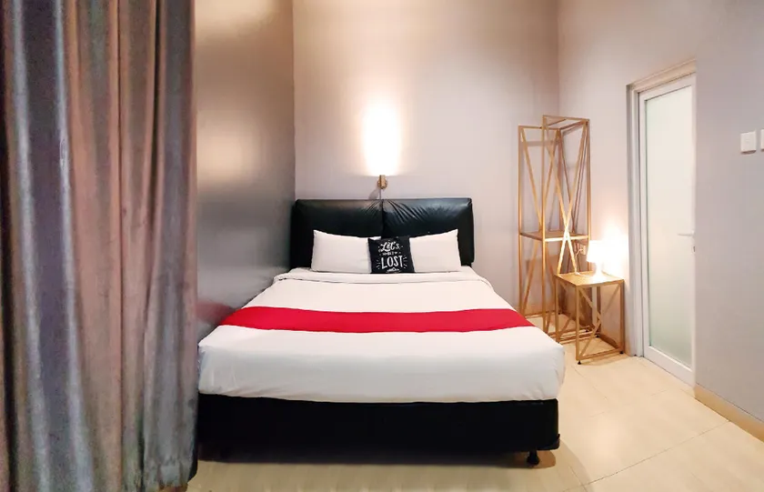 Wow Hotel - Image 1