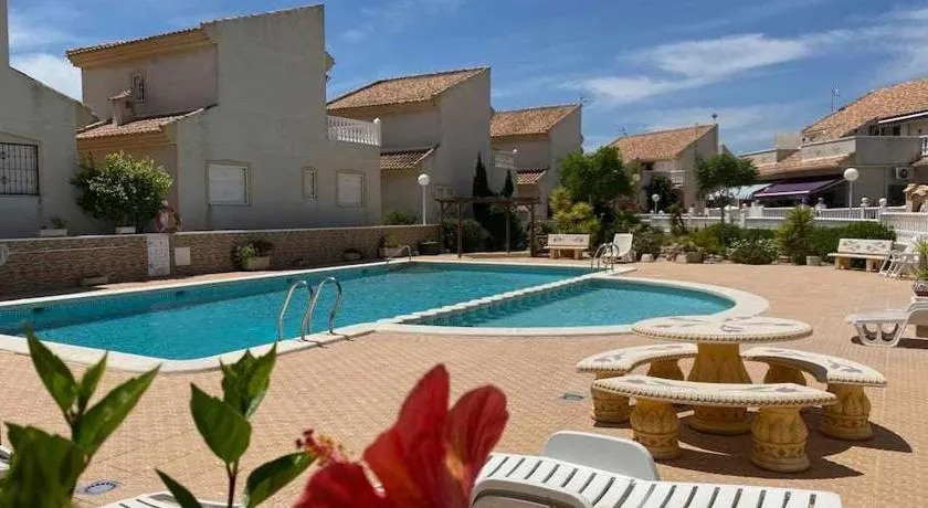 Acogedor duplex en la zona del Golf - Image 1
