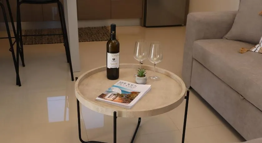 Merelia Luxury Guesthouse - Image 1