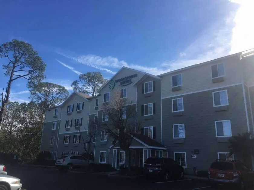 WoodSpring Suites Jacksonville Beach Blvd - Image 1
