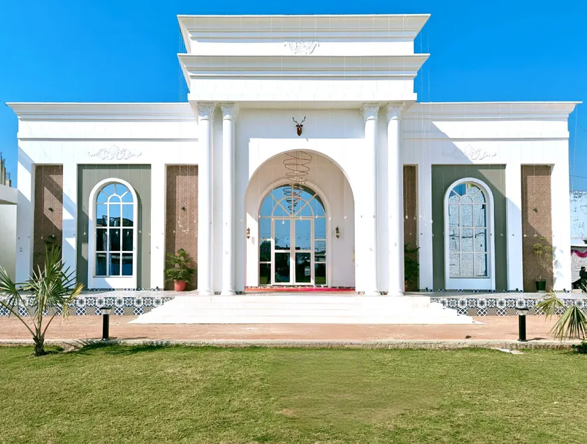 Tulsi Resort Chitrakoot - Image 1