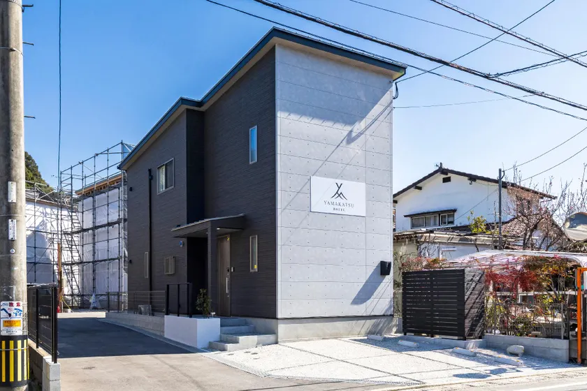 YAMAKATSU Hotel - Image 1
