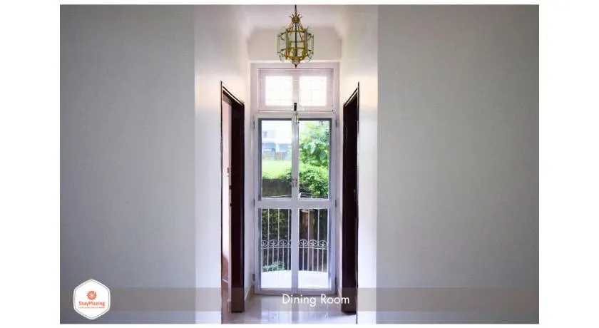 StayMazing KMC Abode- 2BHK AC Serviced Apt-City Centre-5 Mins to Central Railway Station - Image 1