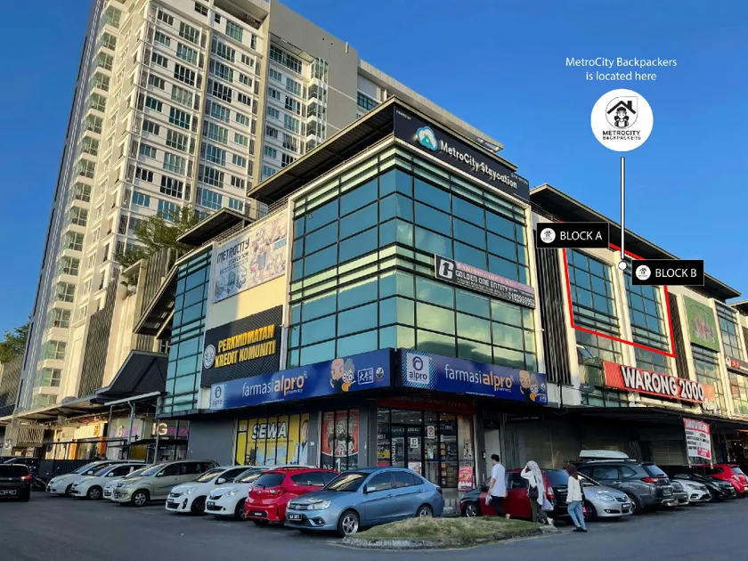 MetroCity Backpackers - Image 1