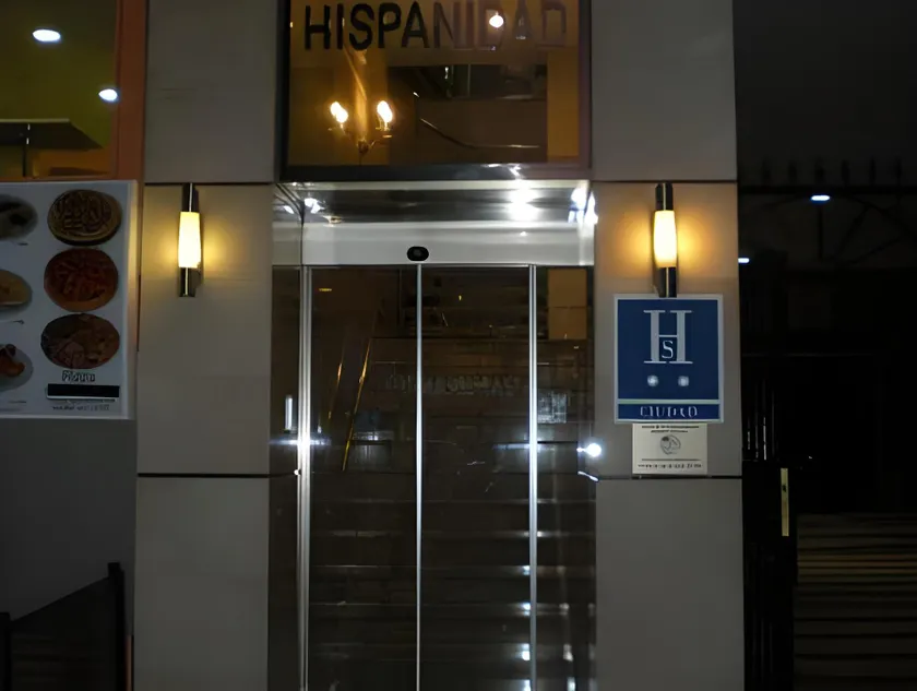 Hostal La Hispanidad - Image 1