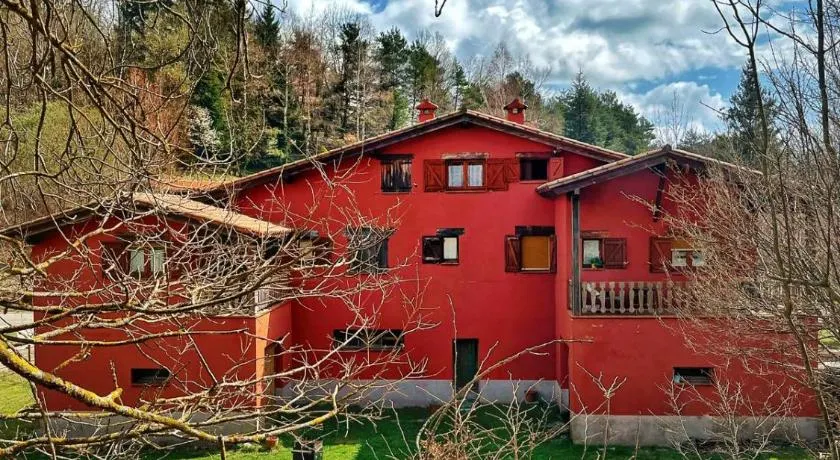 Apartaments Cel i Fusta - Image 1