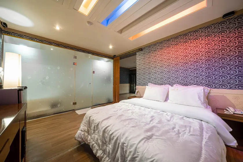 Yangju Soo Hotel - Image 1