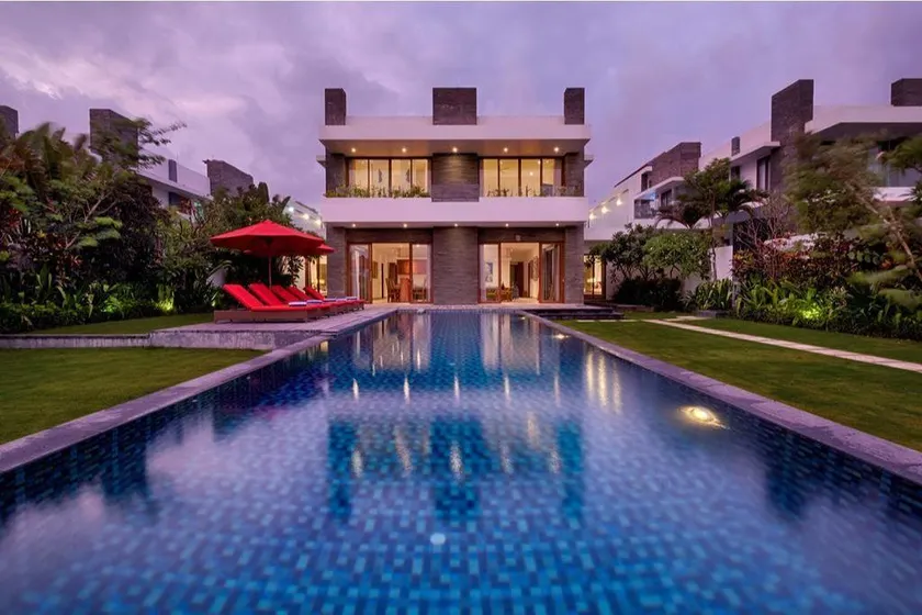 Stunning  5 BR with Pool Villa @Beach View #V483 - Image 1