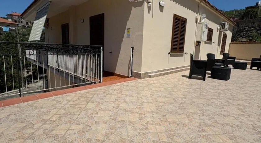 Nonno Peppe Apartments - Image 1