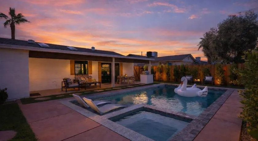 Aura - Private Pool & Spa - Minutes to Old Town - Image 1