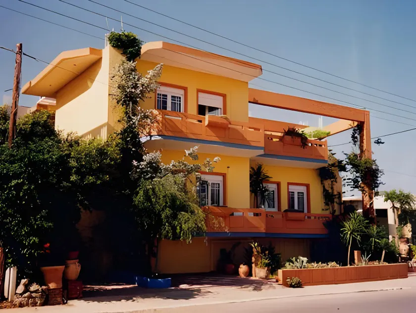 Aris Apartments - Image 1
