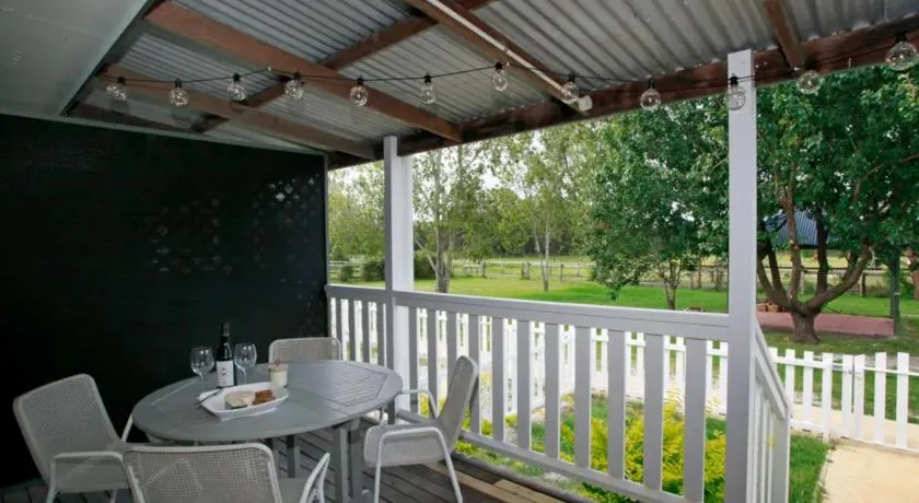 Sahara Trails Cabin 2 Wifi Air Conditioning Horse Riding And Much More - Image 1