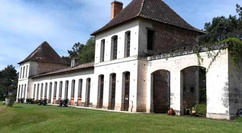 Château Neuf Le Désert - Image 1
