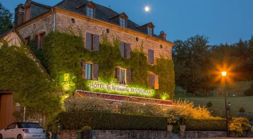 Logis Hôtel Restaurant La Brasserie - Image 1